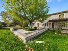 Authentique<span></span>Mas Provençal<span></span>350m²<span></span>Cheval-Blanc
