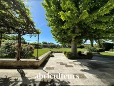 Authentique - Mas Provençal - 350m² - Cheval-Blanc