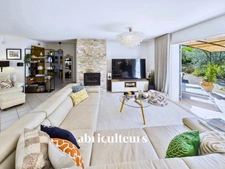 PROPRIÉTÉ DE CHARME AVEC 2 GÎTES 4 étoiles - AUPS -  AUX PORTES DU VERDON