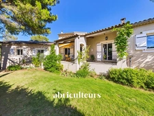 ÉLÉGANTE - VILLA RÉNOVÉE - LUBERON -CHEVAL BLANC