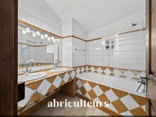 Authentique - Mas Provençal - 350m² - Cheval-Blanc