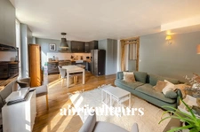 PARIS 10 EME / QUARTIER CANAL SAINT-MARTIN - APPARTEMENT - 4 PIECES - 3 CHAMBRES - 80 m2 - 749.000€