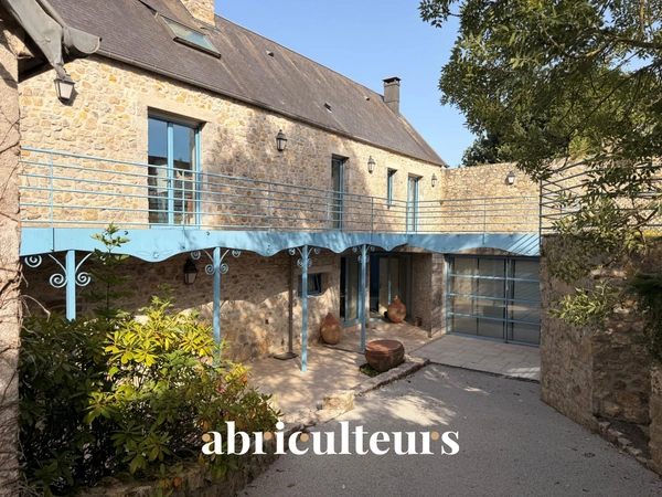Maison de caractère au porte de Granville, maison familiale, gîte ou événementiel, en vente à Yquelon 50400