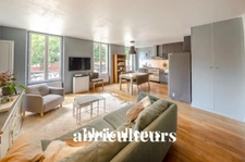 PARIS 10 EME / QUARTIER CANAL SAINT-MARTIN - APPARTEMENT - 4 PIECES - 3 CHAMBRES - 80 m2 - 749.000€