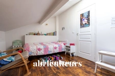 FONTENAY-SOUS-BOIS<span></span>SECTEUR VILLAGE / CLOS D'ORLEANS<span></span>MAISON RENOVÉE<span></span>5 PIECES<span></span>3 CHAMBRES<span></span>115 M2<span></span>885.000 €