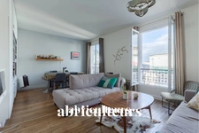 PARIS 18 EME / CLIGNANCOURT - APPARTEMENT - 2 PIECES - 1 CHAMBRE - 50 m2 - 615.000€