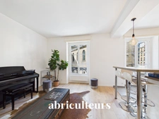 Rare - Appartement 2 pièces 44 m² – Paris 18ème Rue Hermel