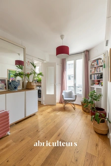 Appartement 3 pièces Rue des Dames / Levis- Batignolles