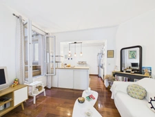 Rare<span></span>38 m²<span></span>2 pièces avec terrasse interieure– Paris 11e Rue de la Fontaine au Roi