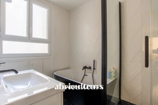 APPARTEMENT<span></span>4 PIECES<span></span>2 CHAMBRES<span></span>73,5 m2<span></span>PARIS 17 EME / BATIGNOLLES