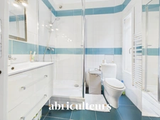 Rare - Appartement 2 pièces 44 m² – Paris 18ème Rue Hermel