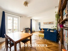 Appartement 3 pièces au pied du Sacré Cœur en Montmartre (75018)