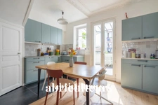 FONTENAY-SOUS-BOIS<span></span>SECTEUR VILLAGE / CLOS D'ORLEANS<span></span>MAISON RENOVÉE<span></span>5 PIECES<span></span>3 CHAMBRES<span></span>115 M2<span></span>885.000 €