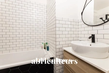 PARIS 20 EME / QUARTIER CHARONNE - APPARTEMENT - 3 PIECES - 2 CHAMBRES -  71 M2 - 695 000 EUROS