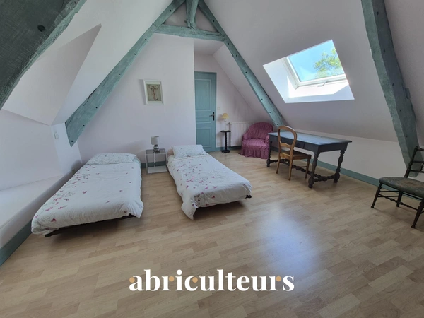 Maison de caractère au porte de Granville, maison familiale, gîte ou événementiel, en vente à Yquelon 50400