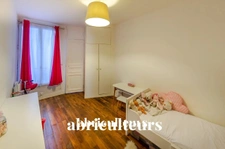 PARIS 10 EME / QUARTIER CANAL SAINT-MARTIN - APPARTEMENT - 4 PIECES - 3 CHAMBRES - 80 m2 - 749.000€