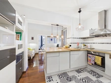 Rare<span></span>38 m²<span></span>2 pièces avec terrasse interieure– Paris 11e Rue de la Fontaine au Roi