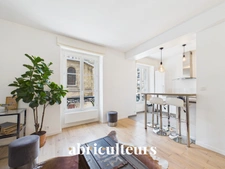 Rare - Appartement 2 pièces 44 m² – Paris 18ème Rue Hermel