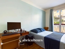 Magnifique 2 pièces à Clichy avec balcon<span></span>Avenue Anatole France<span></span>Entrée de ville<span></span>Clichy