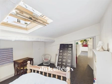 Superbe Duplex 2/3 pièces de 55 m²<span></span>Quartier Europe / Batignolles