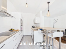 Rare - Appartement 2 pièces 44 m² – Paris 18ème Rue Hermel