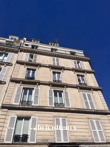 Appartement 3 pièces au pied du Sacré Cœur en Montmartre (75018)