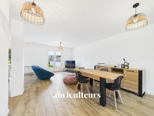 Maison en excellent état - 3 chambres - 1 bureau - DPE C - Garage -Jardin - Nantes - Haluchère