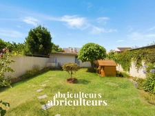 NANTES/CROISSANT/JULES VERNE - MAISON - 5 PIÉCES - 3 CHAMBRES - 120M2 - 422 700€