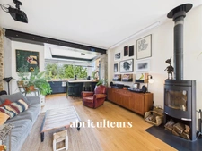 Maison en copropriété de 88,7m2 au sol (71m2 carrez) <span></span>Rénovation de 2021<span></span>Jardin privatif de 168m2 <span></span>Garage<span></span>3 caveaux<span></span>Entre Chantenay et Zola