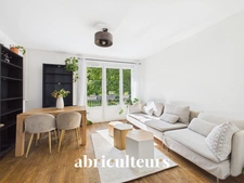 Appartement lumineux<span></span>Calme <span></span>DPE C<span></span>2 chambres<span></span>Un balcon<span></span>Une cave<span></span>Proximité Chézine et Parc de procé<span></span>Avenue Richelieu