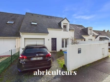 Maison familliale - Excellent agencement - 3 chambres et 1 bureau  - DPE C - Garage et parking - Jardin - Nantes - Haluchère - Rue du Patis Rondin