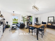 Bel appartement de 63,55m2 - Construction de 2013 - Excellent état  - DPE C - 2 chambres - Un balcon - Une buanderie - 2 parkings - 38 rue Jean-Claude Maisonneuve - Couëron