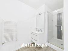 Appartement de 64,46m2<span></span>DPE A<span></span>Immeuble de 2015<span></span>2 chambres -Loggia de 24m2 <span></span>1 parking<span></span>local vélo privatif<span></span>22 rue August Lepère- Nantes