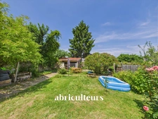 Maison en copropriété de 88,7m2 au sol (71m2 carrez) <span></span>Rénovation de 2021<span></span>Jardin privatif de 168m2 <span></span>Garage<span></span>3 caveaux<span></span>Entre Chantenay et Zola