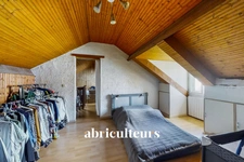 INDRE<span></span>MAISON<span></span>6 PIÈCES<span></span>4 CHAMBRES<span></span>142M2<span></span>385 000€