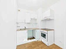 Appartement de 64,46m2<span></span>DPE A<span></span>Immeuble de 2015<span></span>2 chambres -Loggia de 24m2 <span></span>1 parking<span></span>local vélo privatif<span></span>22 rue August Lepère- Nantes