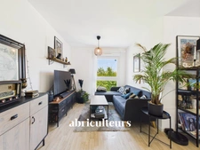 Bel appartement de 63,55m2 - Construction de 2013 - Excellent état  - DPE C - 2 chambres - Un balcon - Une buanderie - 2 parkings - 38 rue Jean-Claude Maisonneuve - Couëron