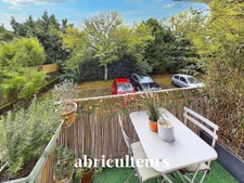 Beau T3 baigné de lumière - Parfait état, balcon, parking et cave - 11 rue Jacquelin à Nantes 44300