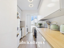 Appartement lumineux<span></span>Calme <span></span>DPE C<span></span>2 chambres<span></span>Un balcon<span></span>Une cave<span></span>Proximité Chézine et Parc de procé<span></span>Avenue Richelieu
