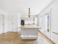 Maison en excellent état - 3 chambres - 1 bureau - DPE C - Garage -Jardin - Nantes - Haluchère