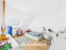 Maison familliale - Excellent agencement - 3 chambres et 1 bureau  - DPE C - Garage et parking - Jardin - Nantes - Haluchère - Rue du Patis Rondin