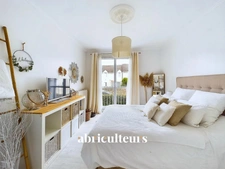 Beau T3 baigné de lumière<span></span>Parfait état, balcon, parking et cave<span></span>11 rue Jacquelin à Nantes 44300