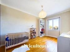 Appartement lumineux de 86,6m2 - Rénovation de 2020 - Dernier étage sur 3 - Quartier Monselet - Rue Charles Monselet