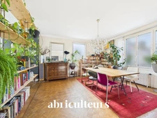 Spacieuse maison familiale de 230 m²<span></span>7 chambres<span></span>Garage<span></span>Pompe à chaleur<span></span>Quartier Procé