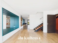 Grande maison d'architecte de 219M2<span></span>DPE C<span></span>Jardin<span></span>5 chambres<span></span>Mobilier sur-mesure<span></span>Un garage/buanderie<span></span>2 parking<span></span>Rezé<span></span>Rue de l’Aérodrome