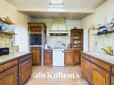 Maison à rénover<span></span>4 chambres<span></span>jardin et terrasse<span></span>garage<span></span>Noirmoutier-en-l’île