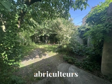Terrain constructible - 120m2 - Construction de 95 à 100m2 - Au coeur du quartier Zola