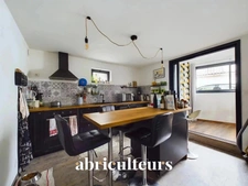 Maison rénovée de 121m2<span></span>Terrasse bois<span></span>Charme de l’ancien<span></span>3 chambres<span></span>Sainte-Luce<span></span>Allée des trois chênes