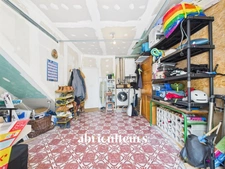 Maison en copropriété de 88,7m2 au sol (71m2 carrez) <span></span>Rénovation de 2021<span></span>Jardin privatif de 168m2 <span></span>Garage<span></span>3 caveaux<span></span>Entre Chantenay et Zola