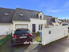 Maison en excellent état - 3 chambres - 1 bureau - DPE C - Garage -Jardin - Nantes - Haluchère